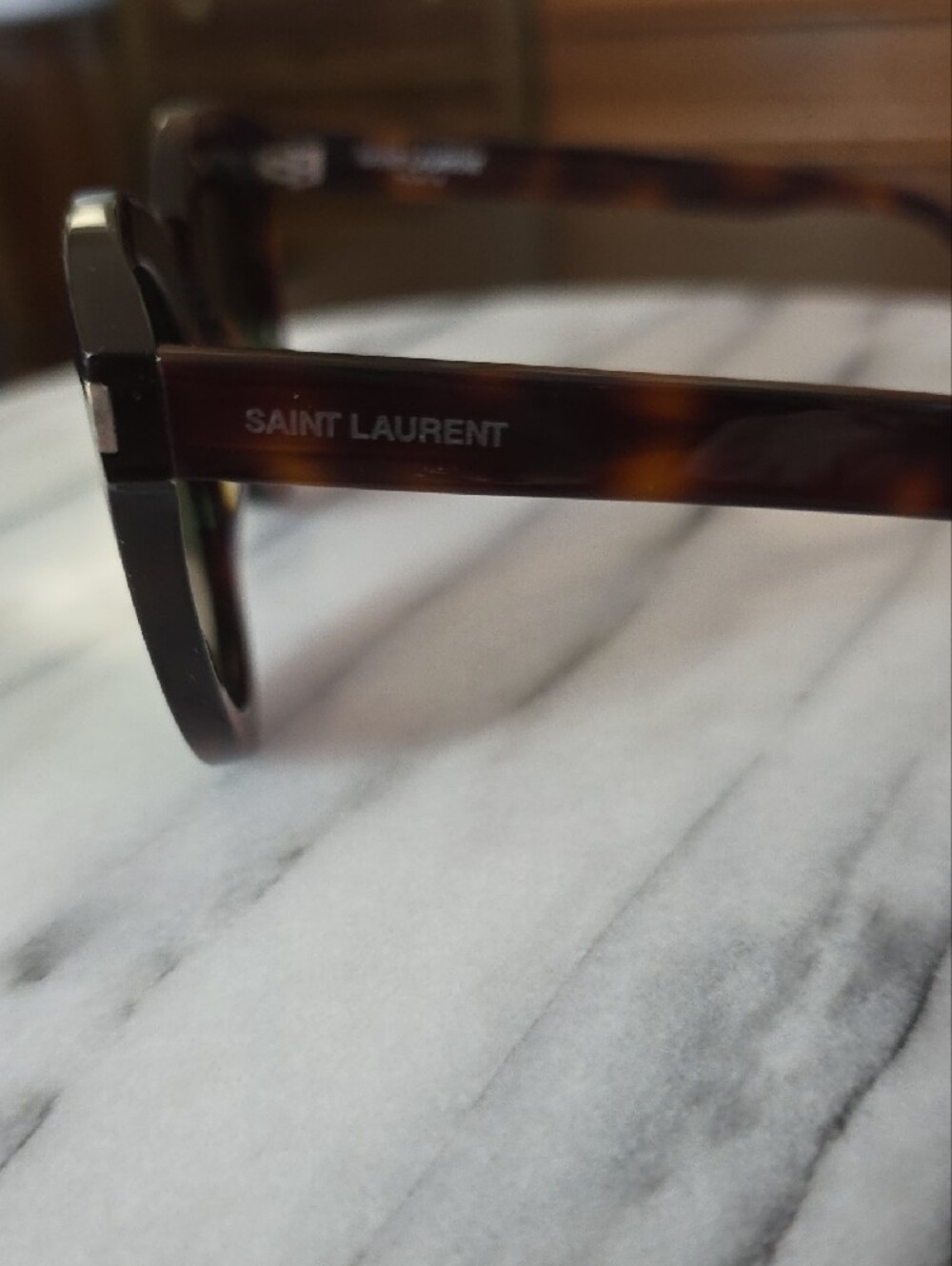 Saint Laurent SL 102 Surf sunglasses - Picture 13 of 17